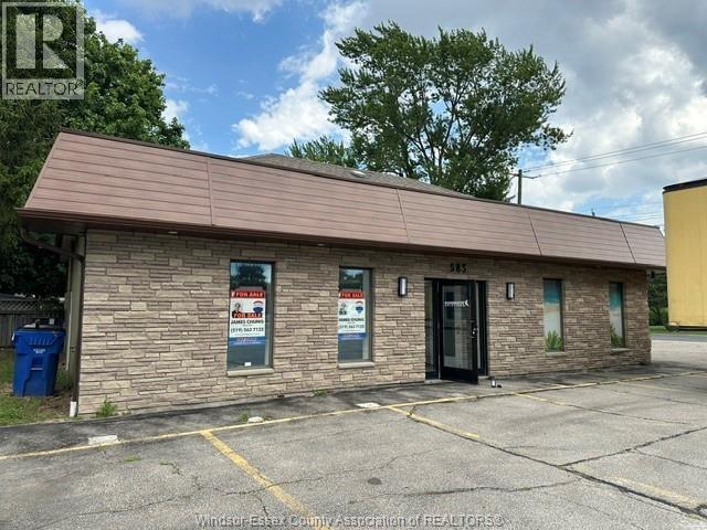 585 St. Clair Street, Chatham, ON, N7L3L3