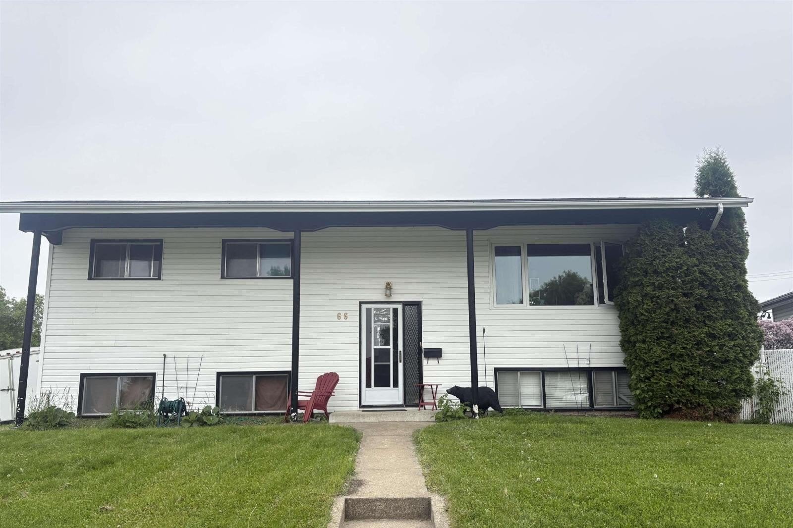 66 Maligne Drive, Devon, AB, T9G1P8 photo 5