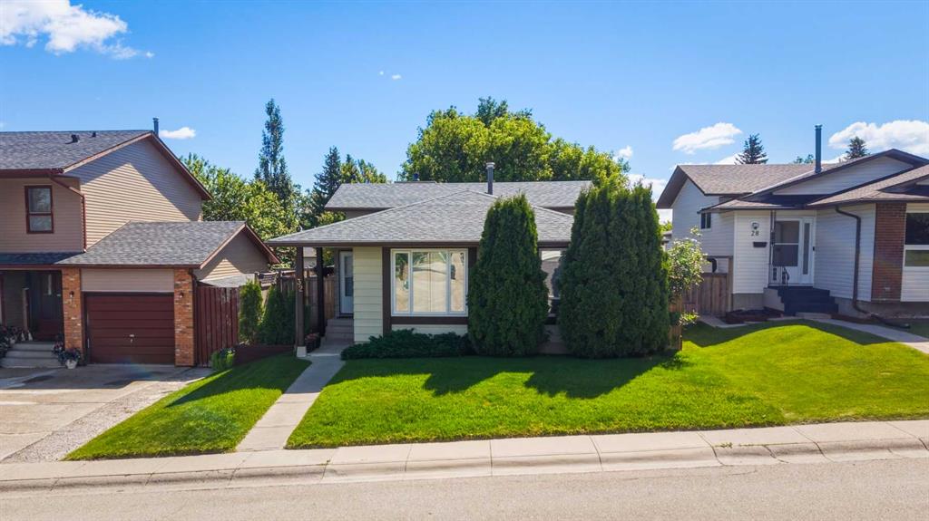32 Beddington Rise NE, Calgary, AB, T3K 1N2