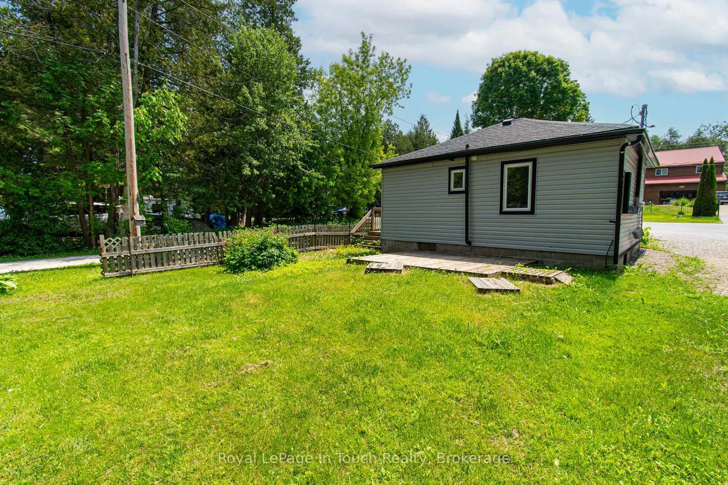 78 King Rd photo 2