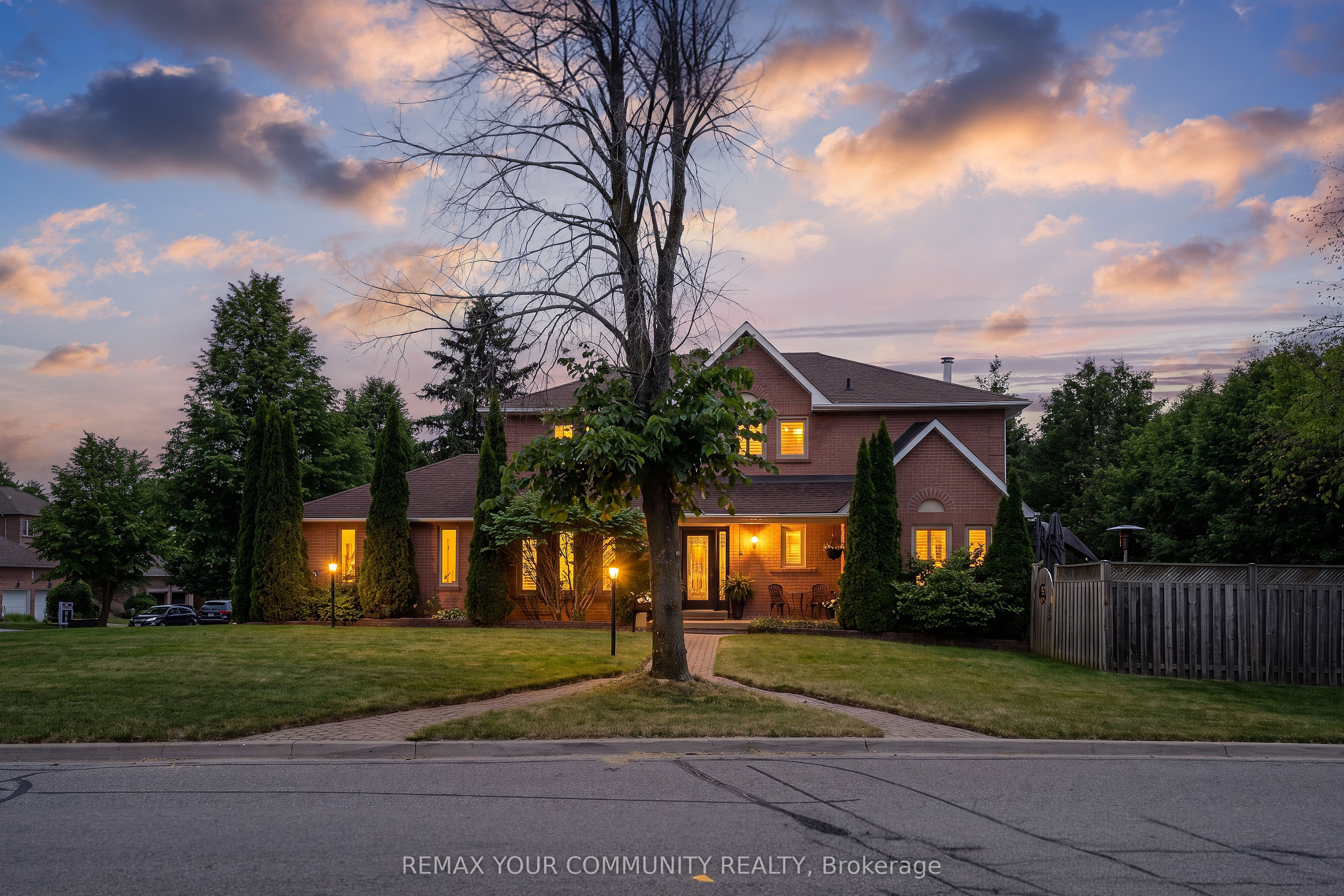 68 Autumn Way, Aurora, ON, L4G 4P4 photo 2
