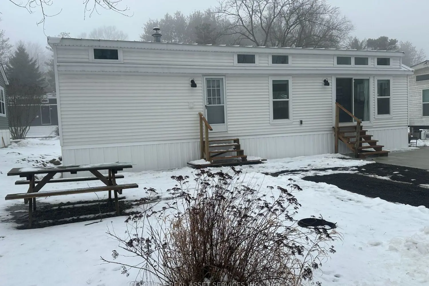 18478 Duffey's Lane 605 photo 3