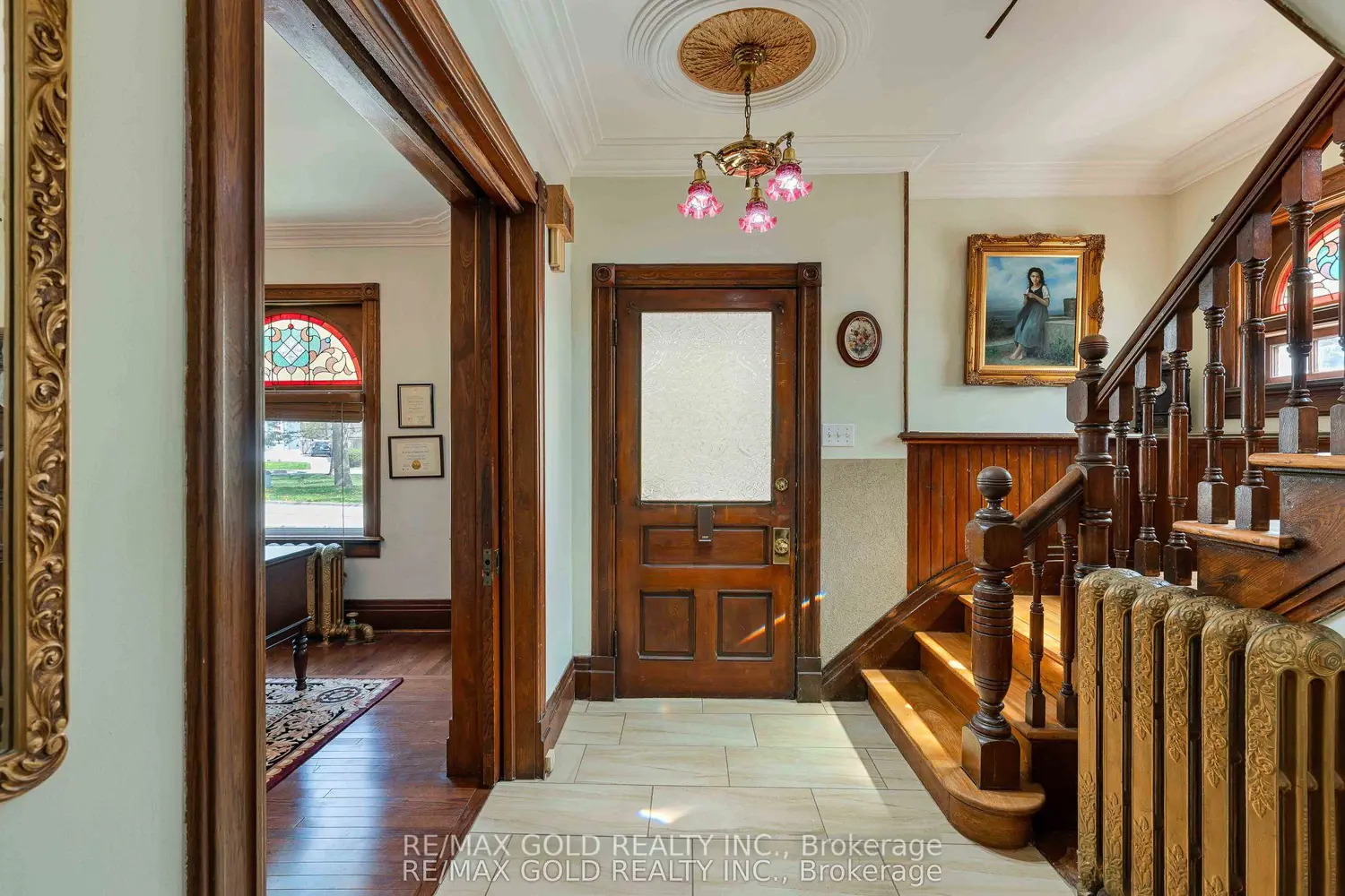 16 Maynard Avenue photo 3