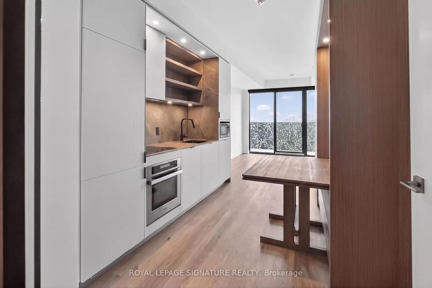 55 Charles Street 4303 photo 4
