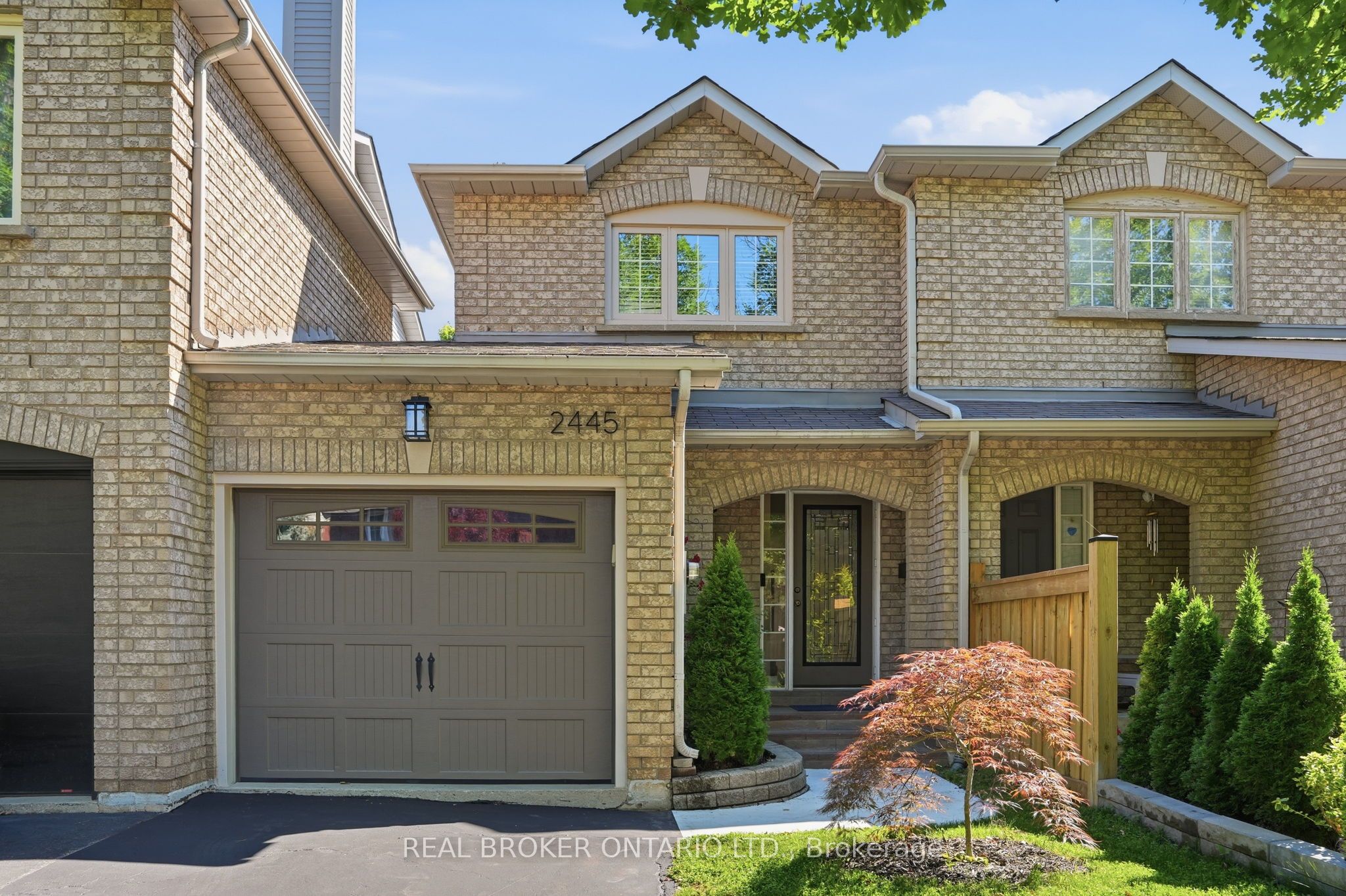 2445 Stefi Trail, Oakville, ON, L6H 5Y4