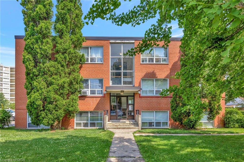304-37 Mericourt Road, Hamilton, ON, L8S 2N5