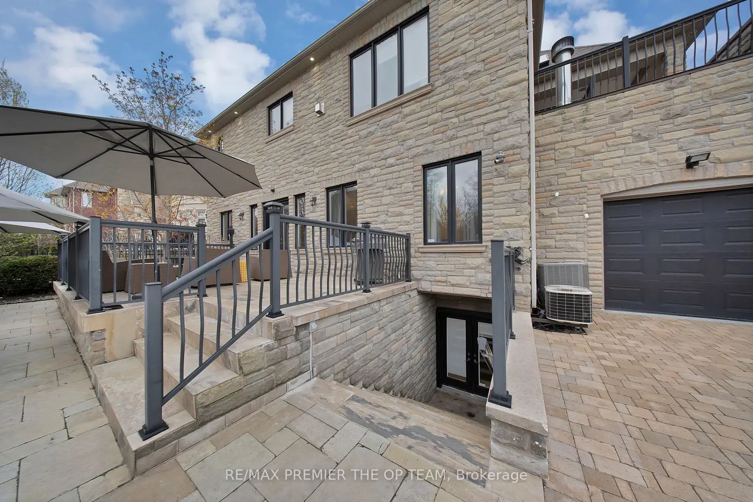 62 Autumn Grove Court photo 5