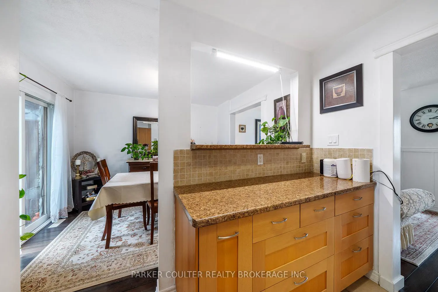 23 Chaucer Crescent photo 5