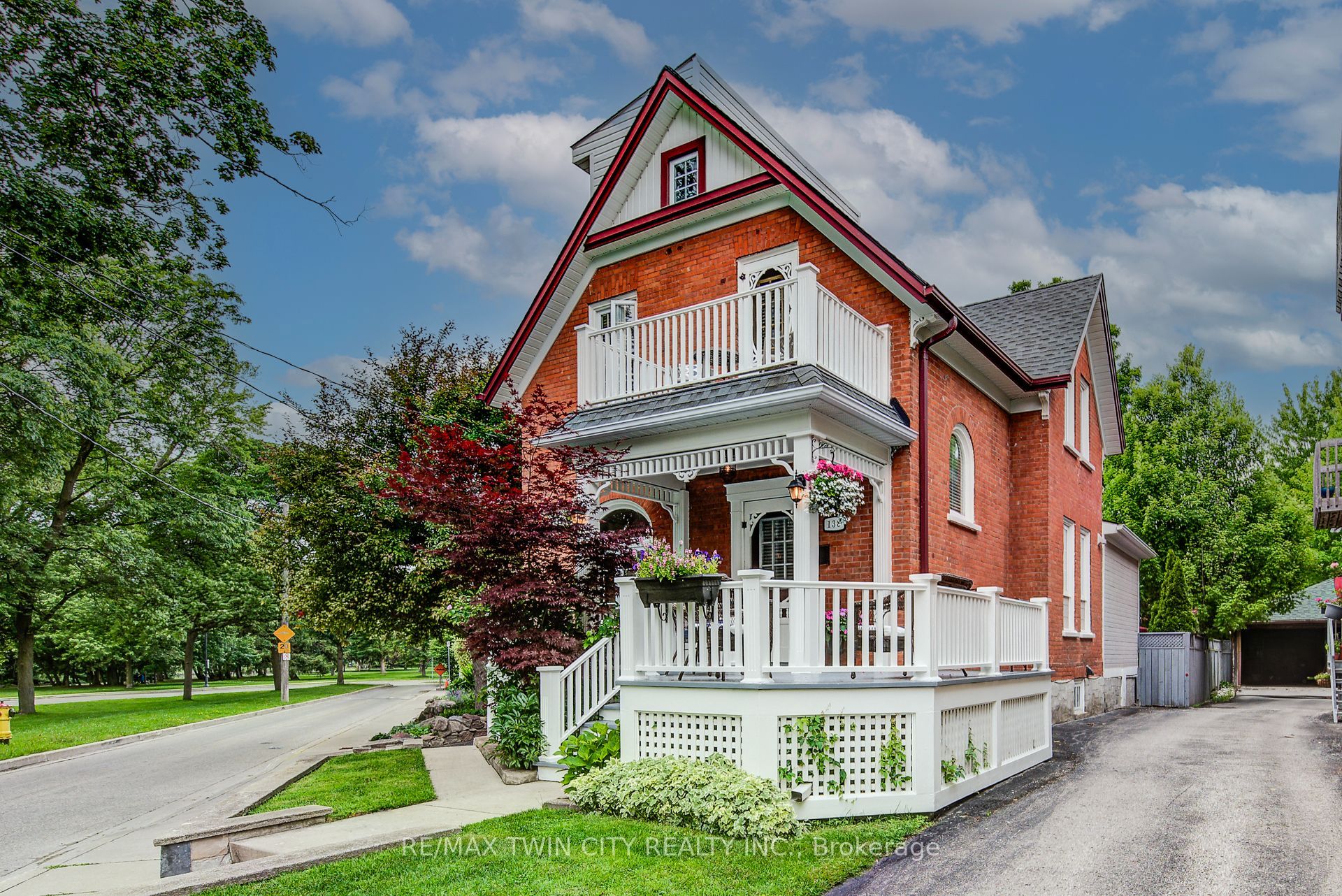 138 Water Street S, Kitchener, ON, N2G 1Z5