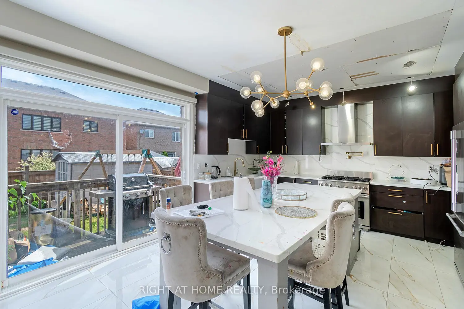 247 Rowe Terrace photo 5