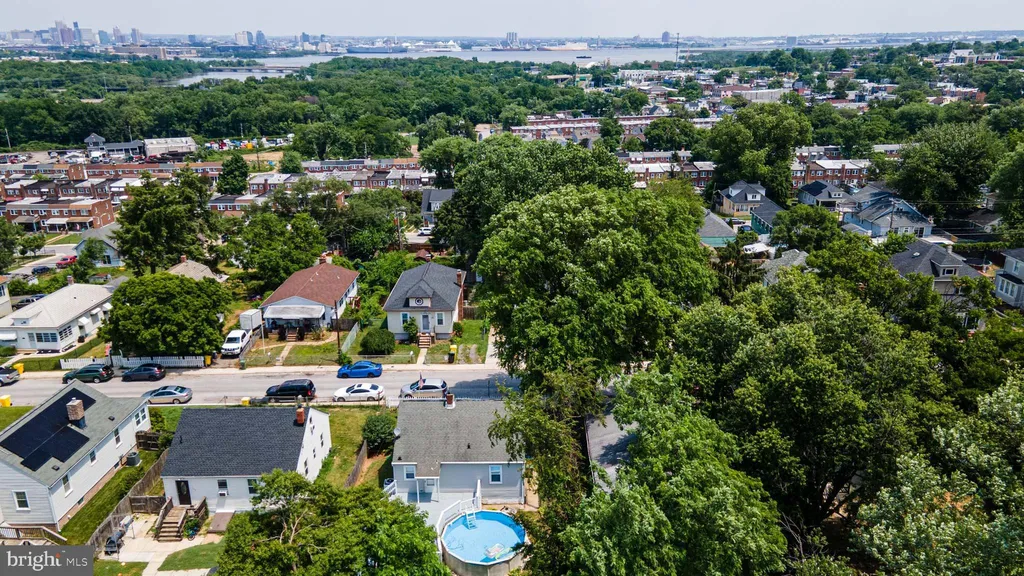 113 W Hilltop Road, Baltimore, MD 21225 photo 4