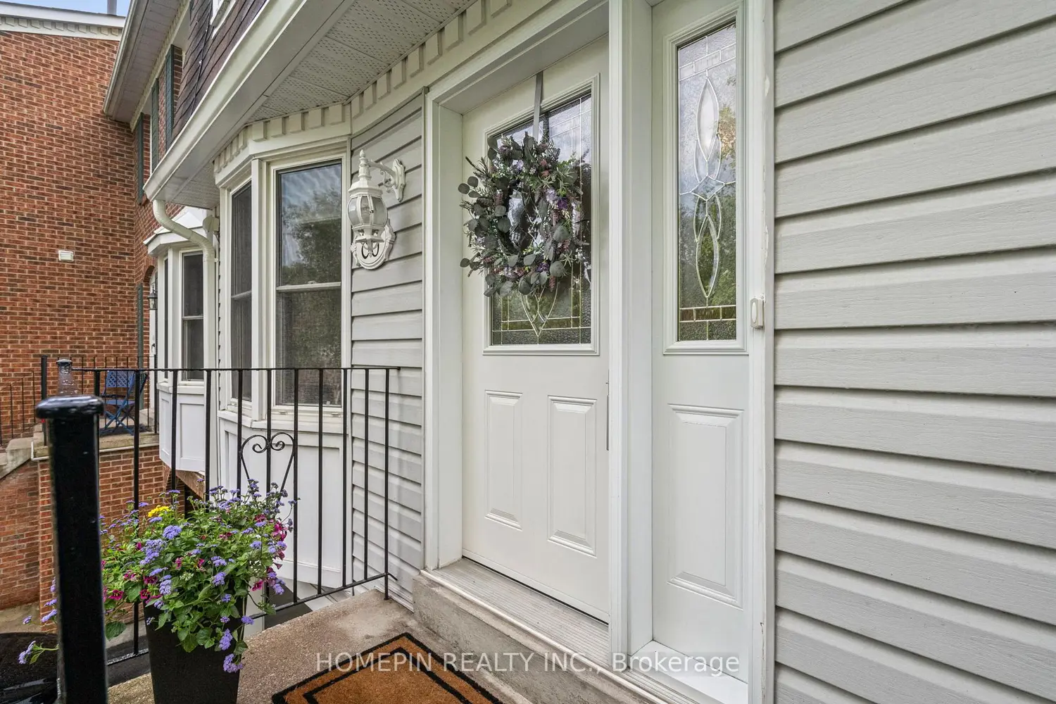 86 Confederation Way