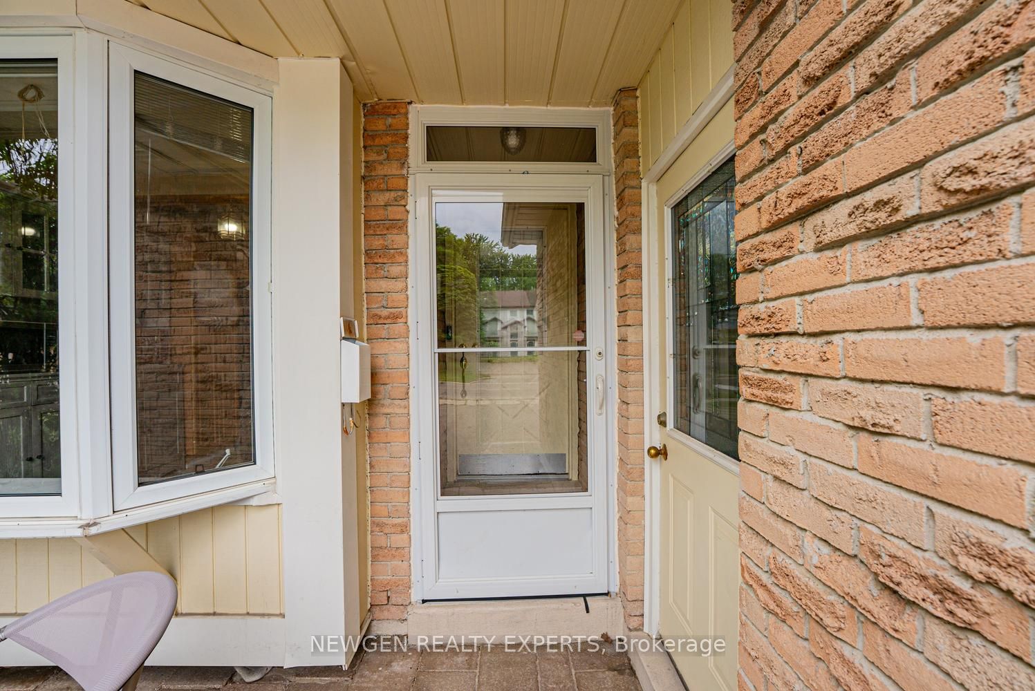 1 Wolverton Crescent, Brampton, ON, L6S 3L1 photo 4