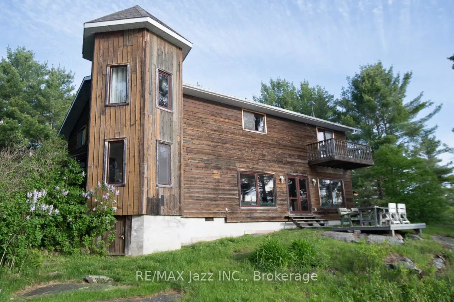 1314 Shebeshekong Road photo 5