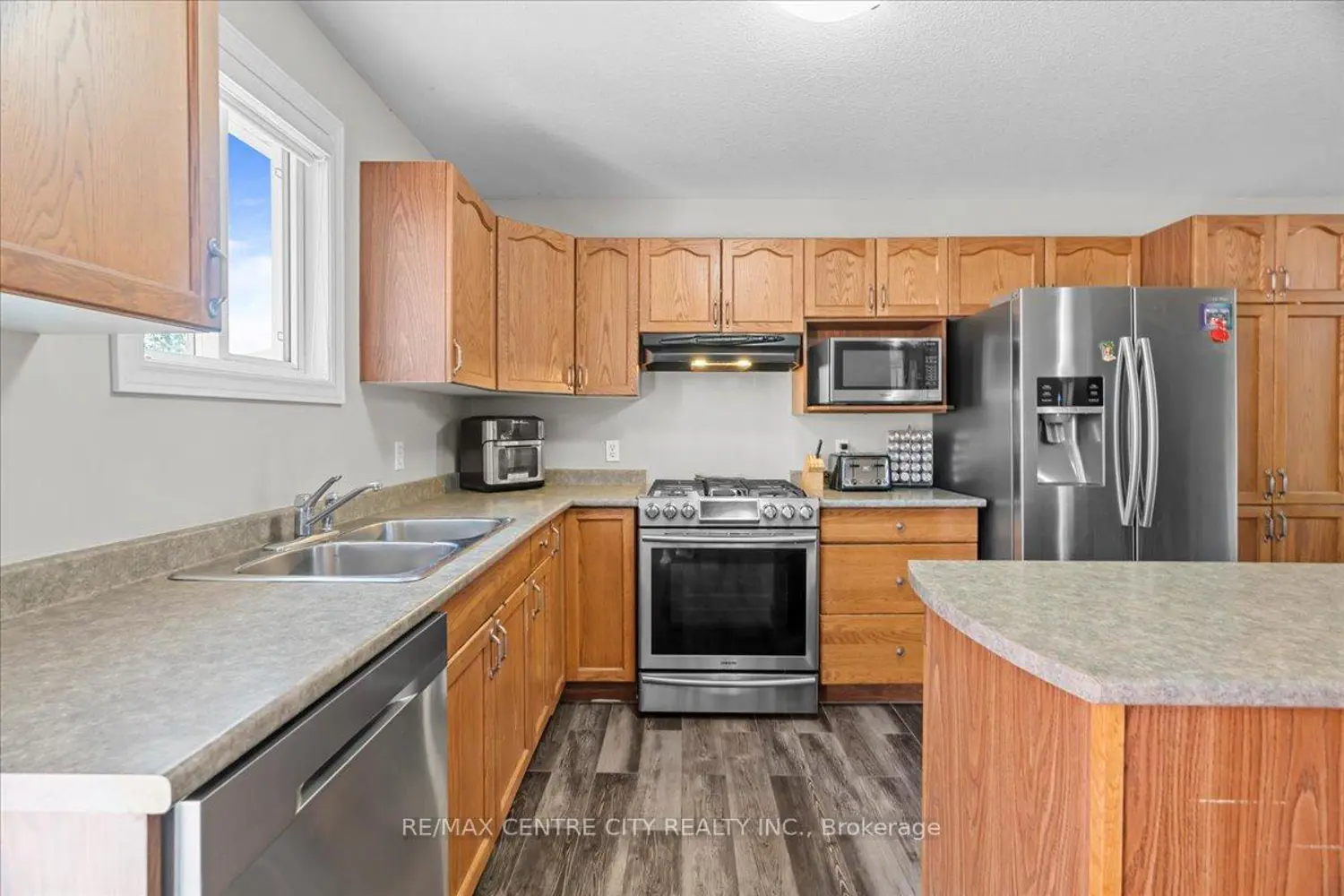 19 Dell Drive photo 4