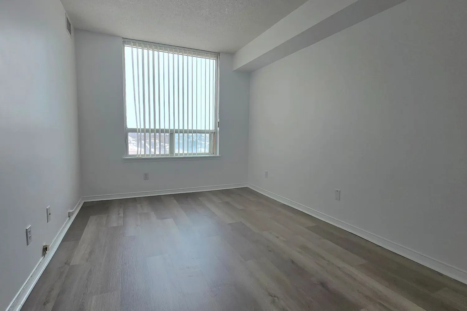 18 Hillcrest Avenue 1403 photo 5