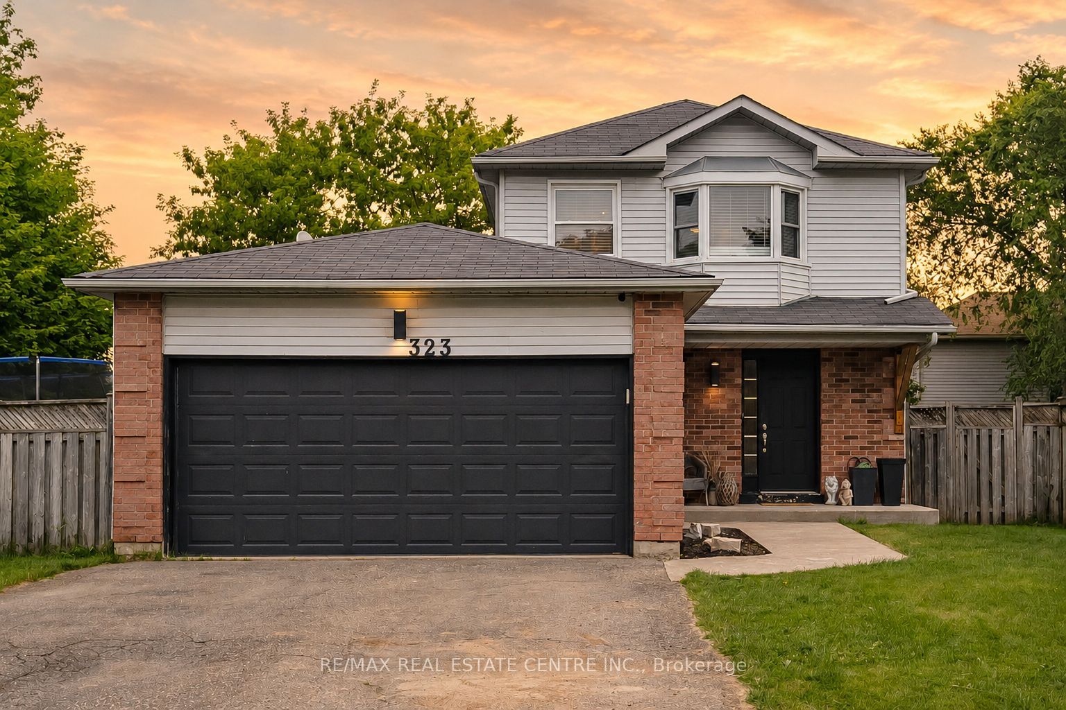 323 Michael Drive, Orangeville, ON, L9W 4P4