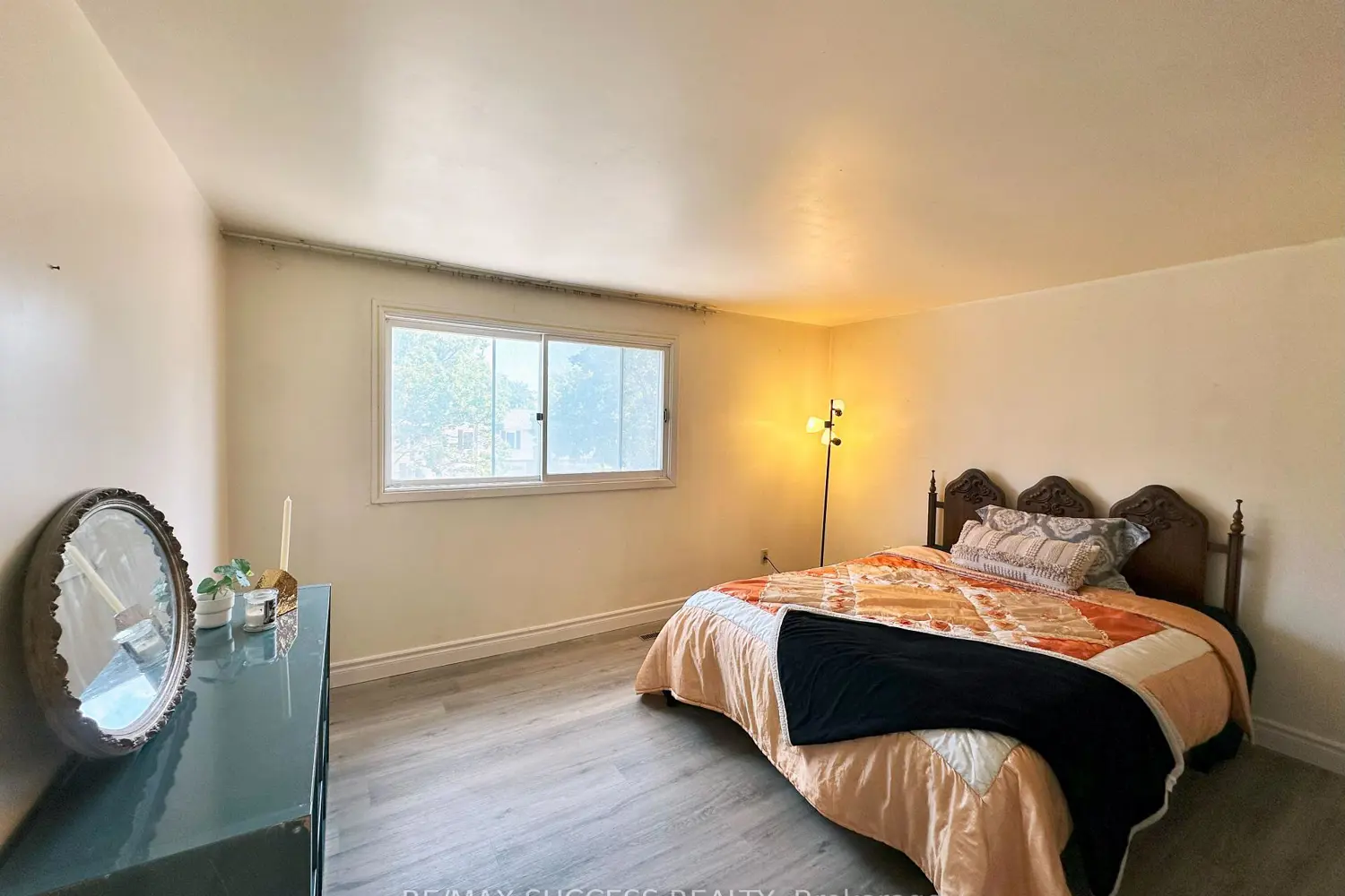 571 Minette Circle photo 5
