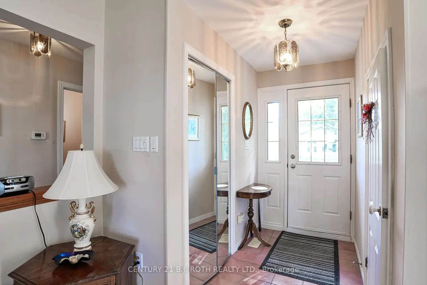 100 Lake Avenue photo 2