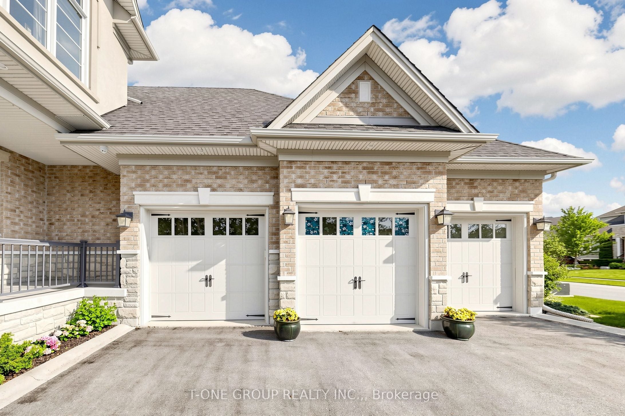 97 Chuck Ormsby Crescent, King, ON, L7B 0A7 photo 4