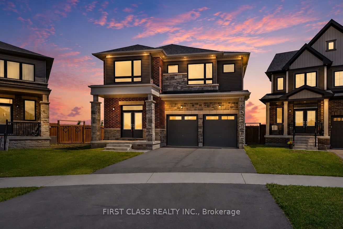 15 Abbey Crescent, Barrie, ON, L9J 0W9