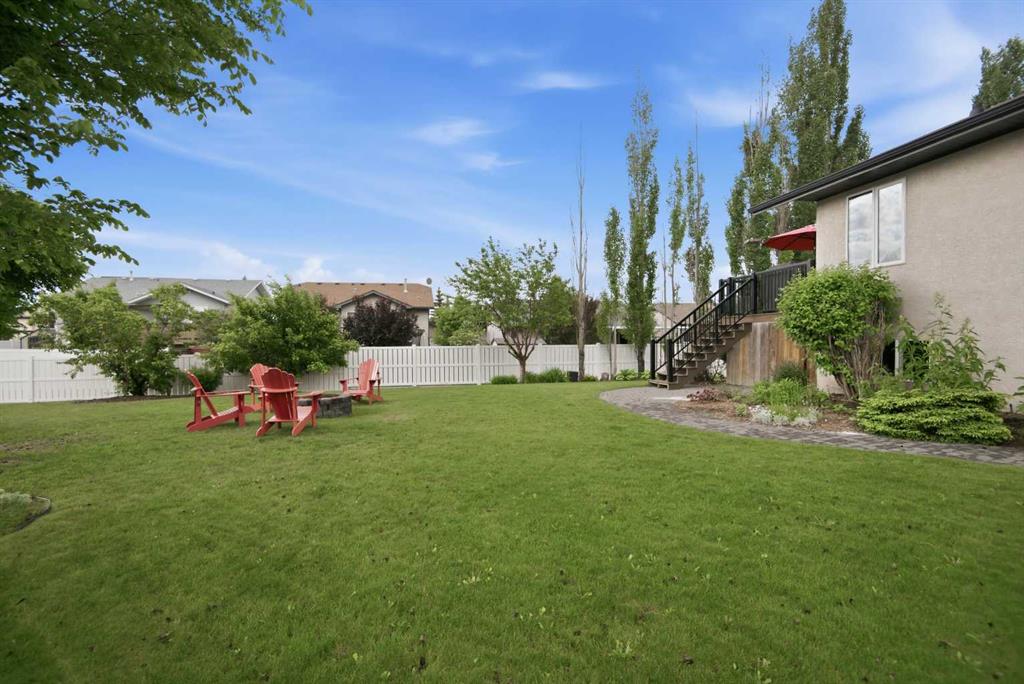 156 Aubrey Close, Red Deer, AB, T4R 3B8 photo 5