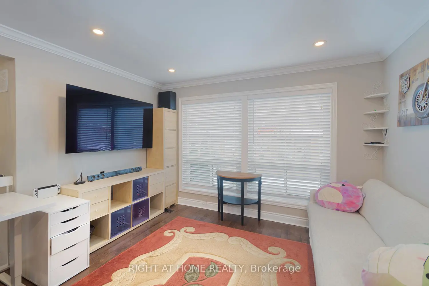67 Willows Lane photo 4