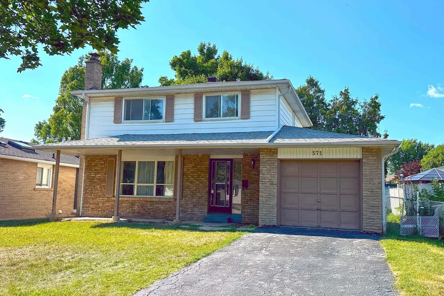 571 Minette Circle
