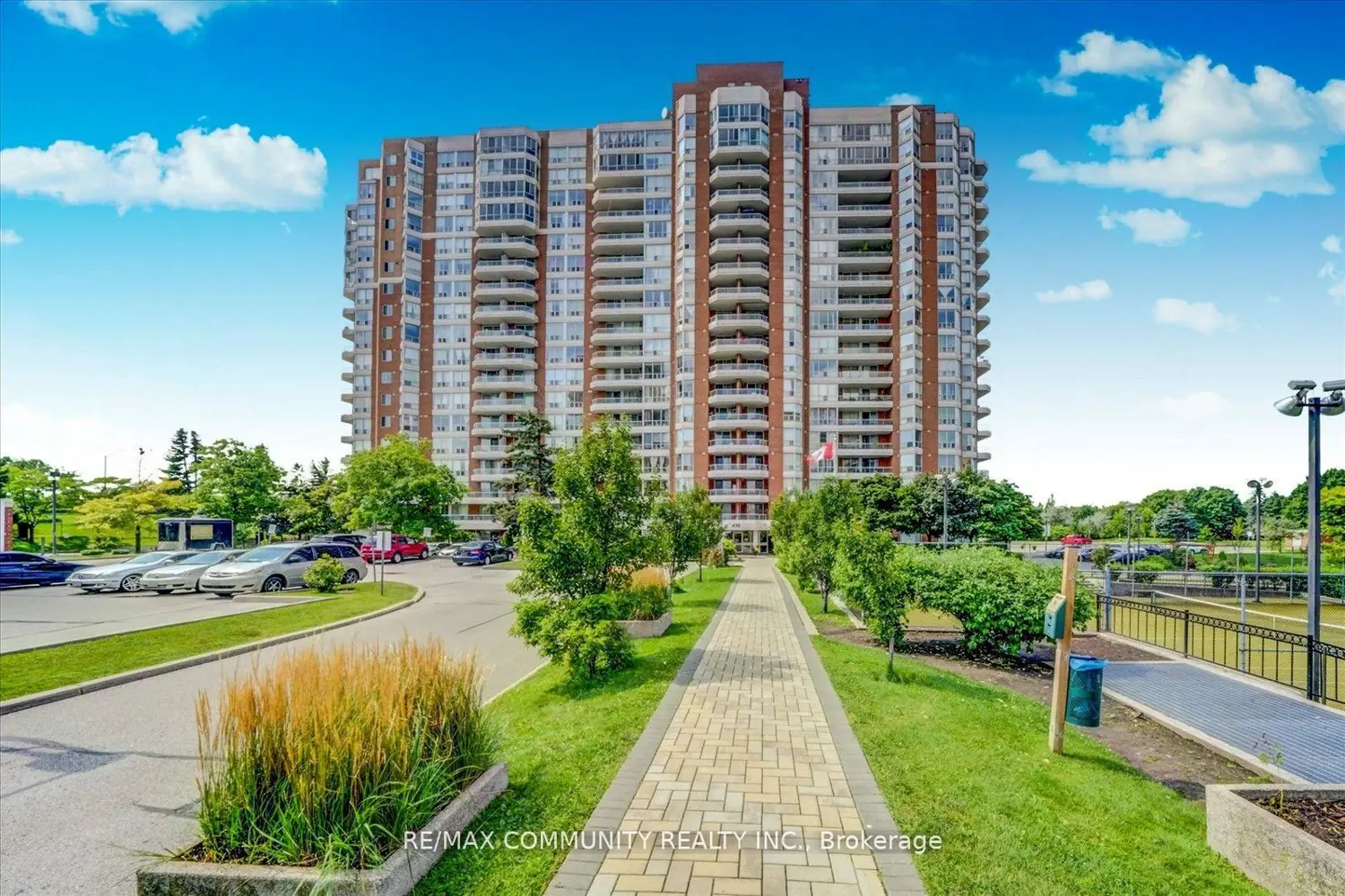 430 Mclevin Avenue 1008