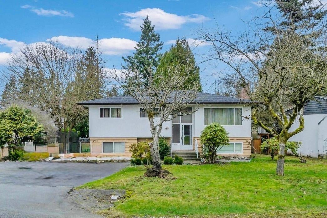 12521 Grove Crescent, Surrey, BC, V3V 2L6