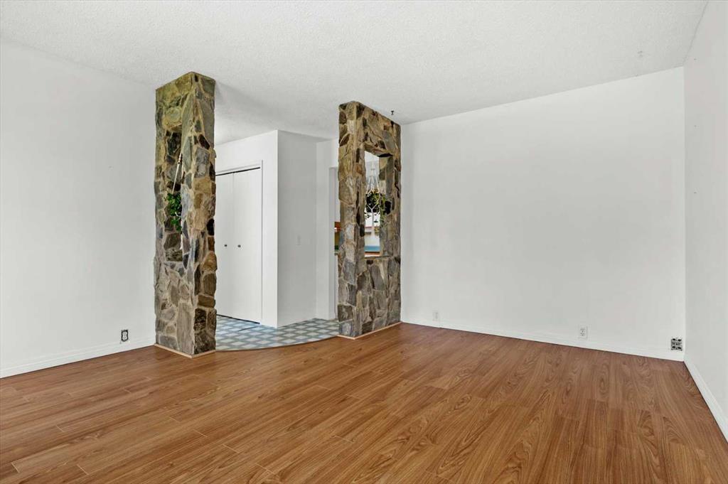 96 Jensen Crescent NE, Airdrie, AB, T4B 1N8 photo 4