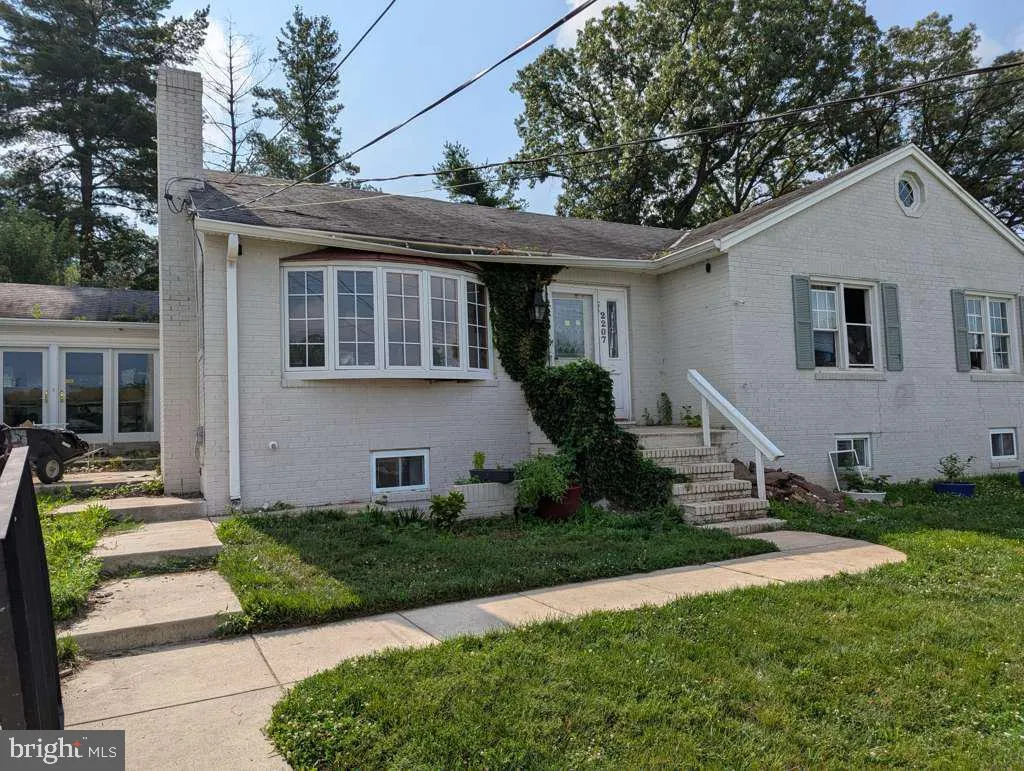 2207 Hammonds Ferry Road, Baltimore, MD 21227 photo 2