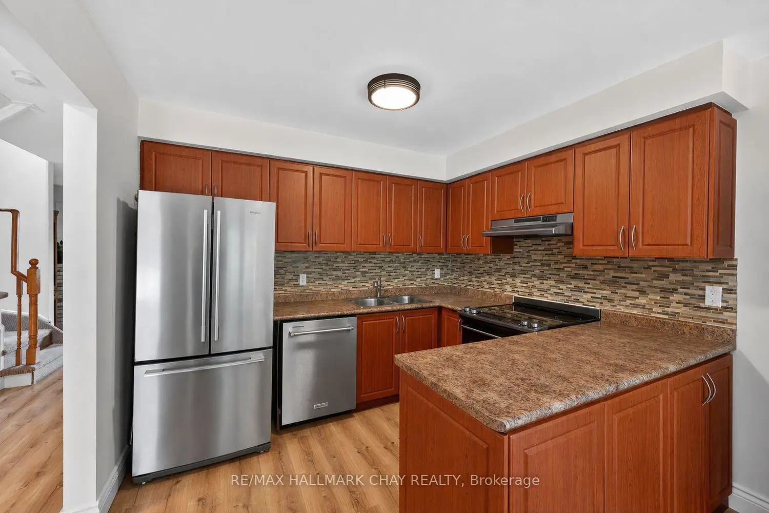 31 Harmony Circle photo 2