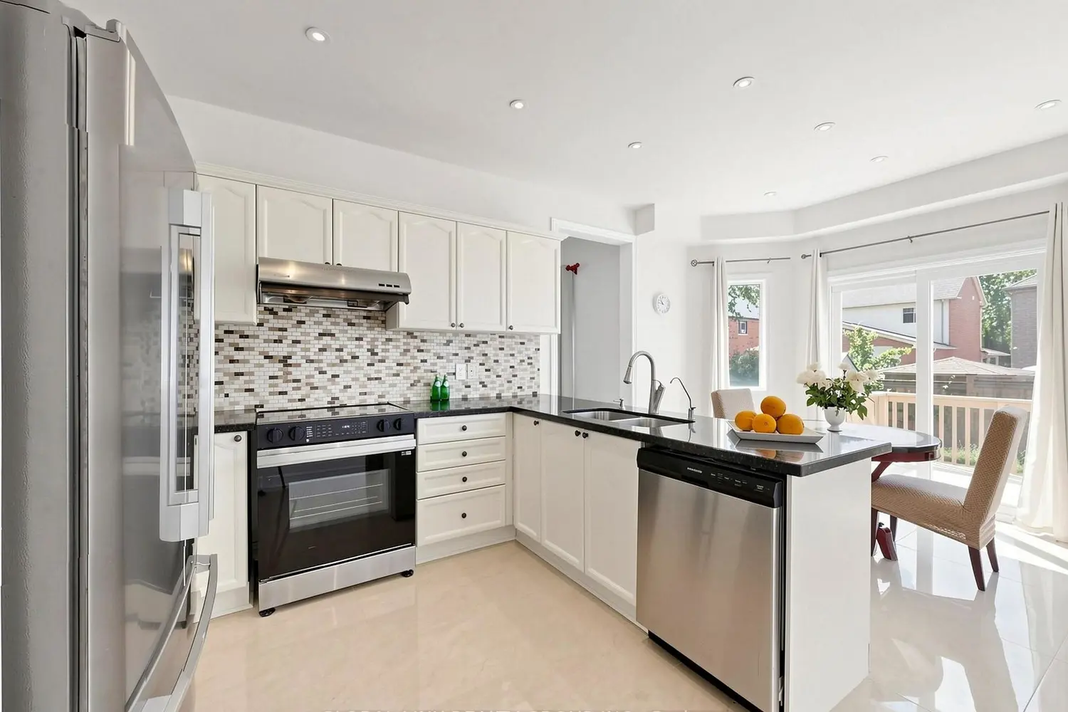 53 Jacob Way photo 4