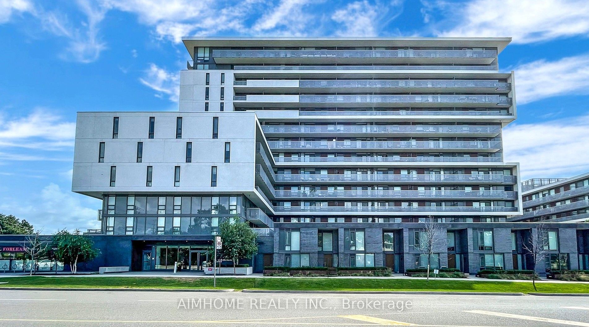 1522-160 Flemington Road, Toronto, ON, M6A 1N6