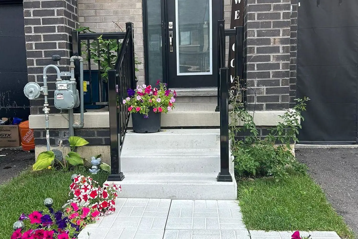 30 Bowery Road photo 2