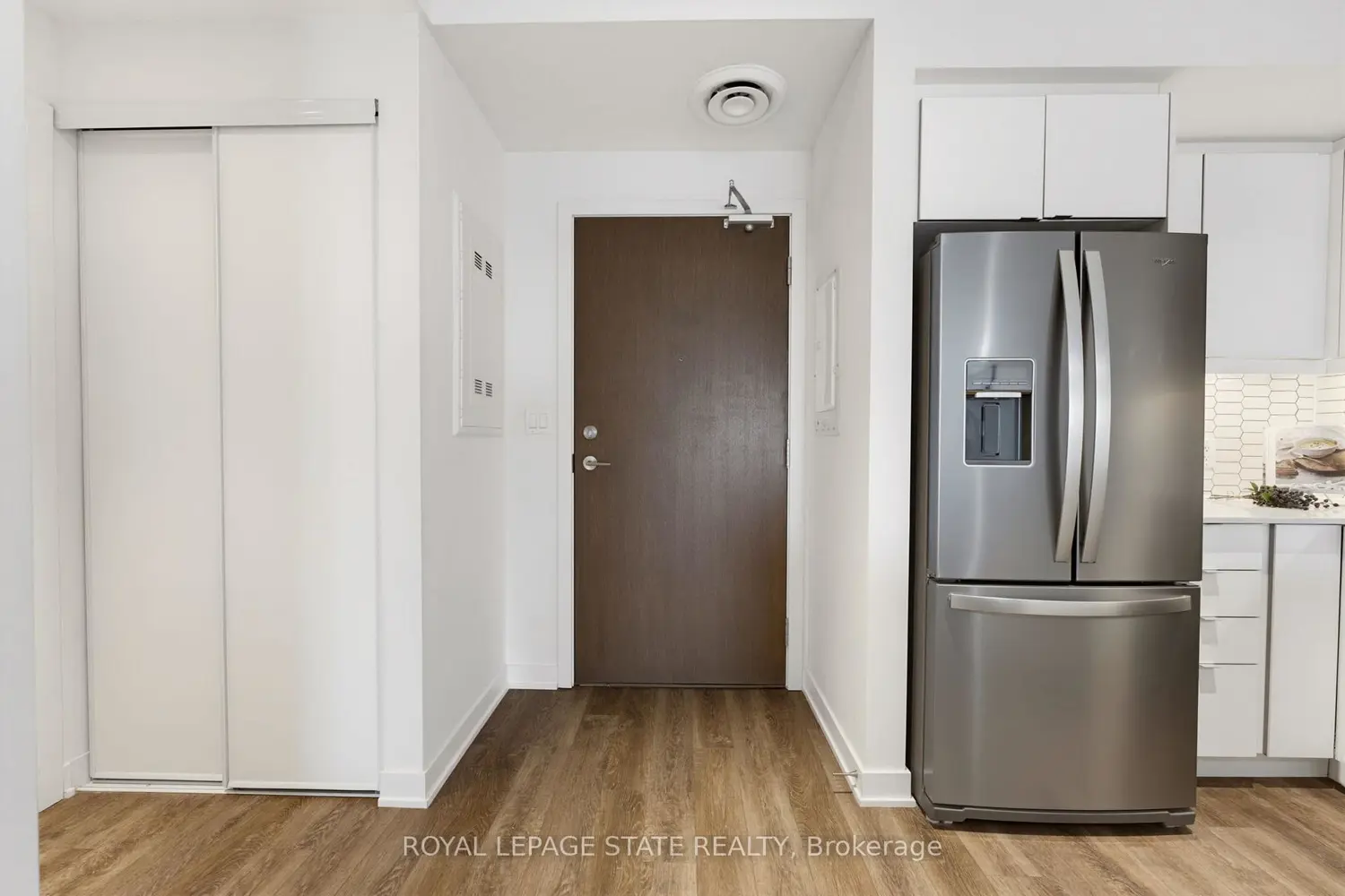 16 Markle Crescent 513 photo 5
