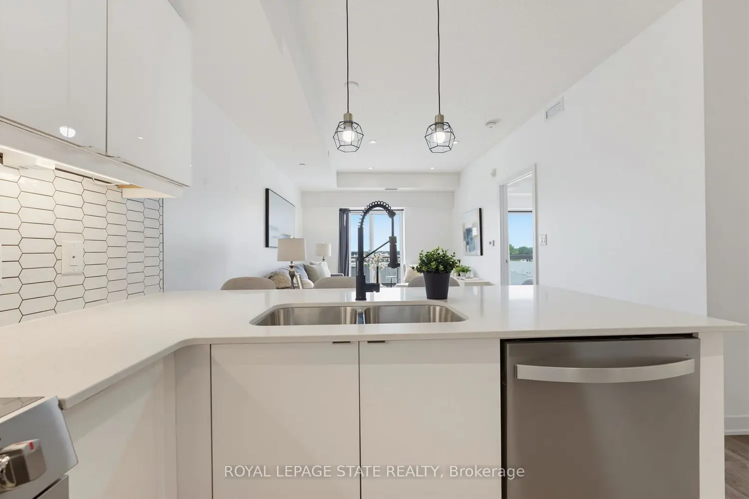 16 Markle Crescent 513