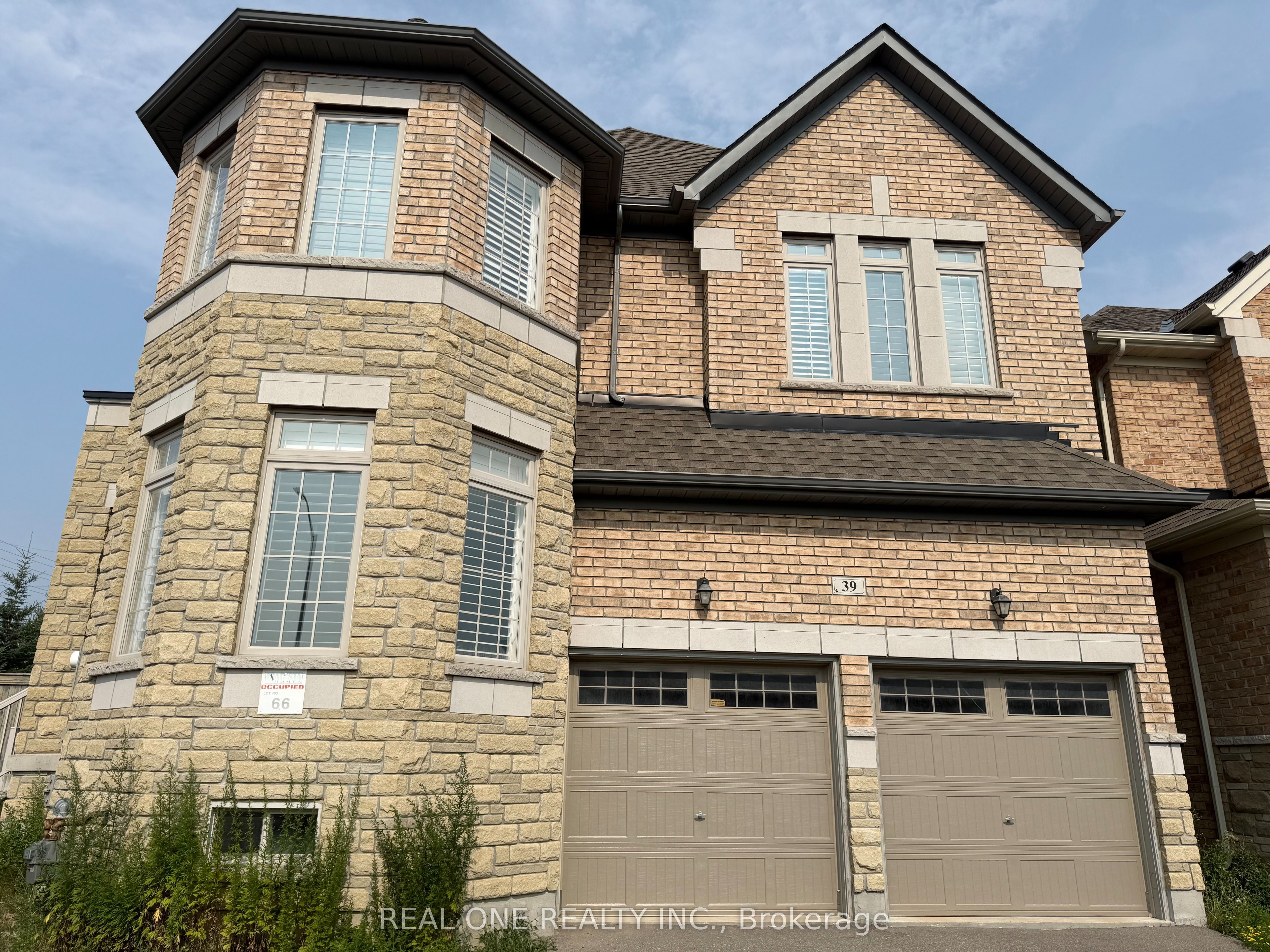 39 Mowder Drive, Aurora, ON, L4G 0V4