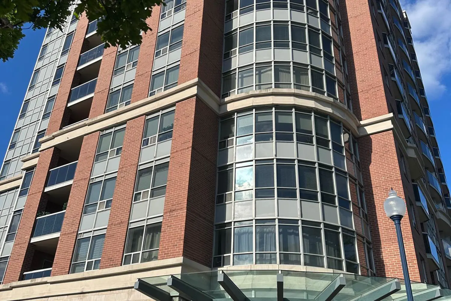 8 Mckee Avenue 201