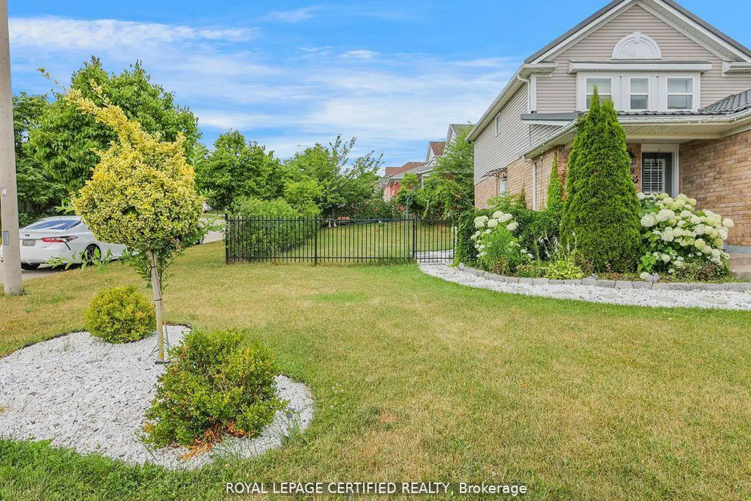 209 Briarmeadow Drive photo 5