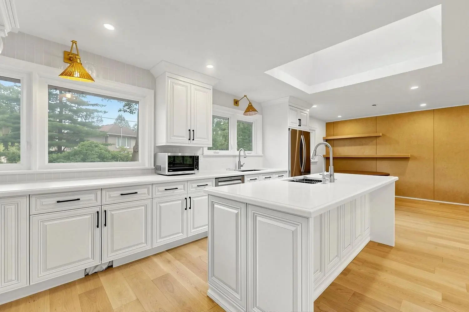 3275 Credit Heights Drive photo 5