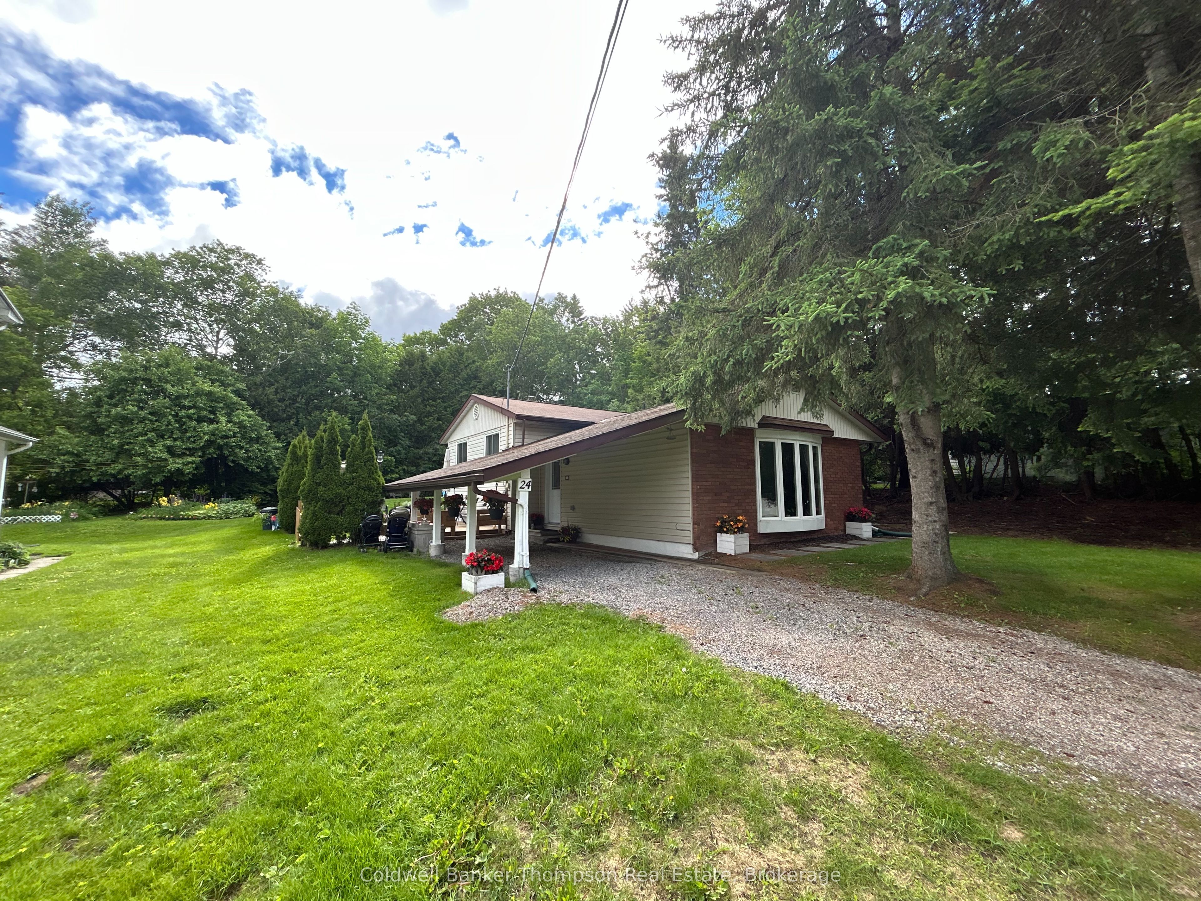 24 Centre Street N, Huntsville, ON, P1H 1X4