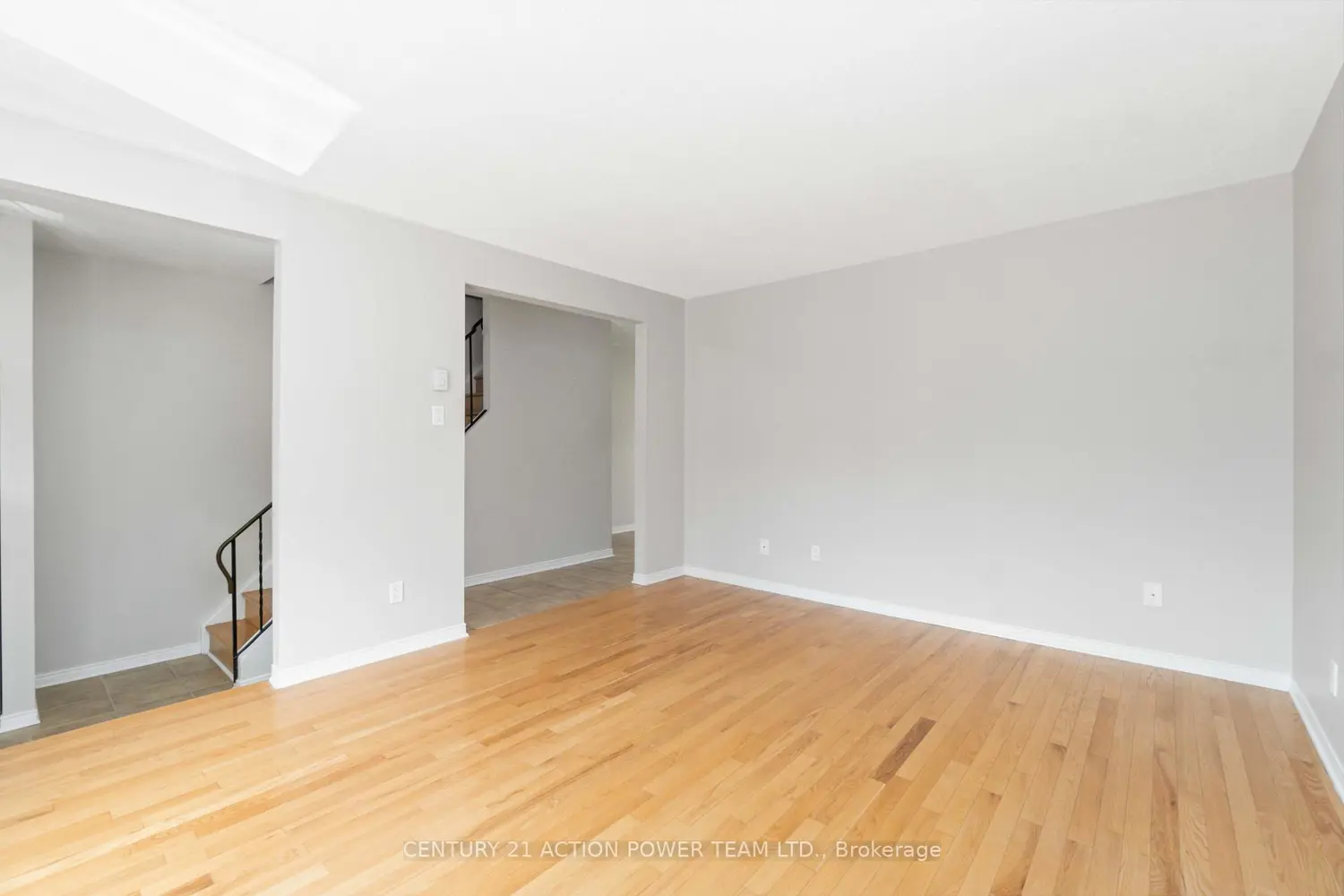 3103 Armada Avenue 17 photo 2