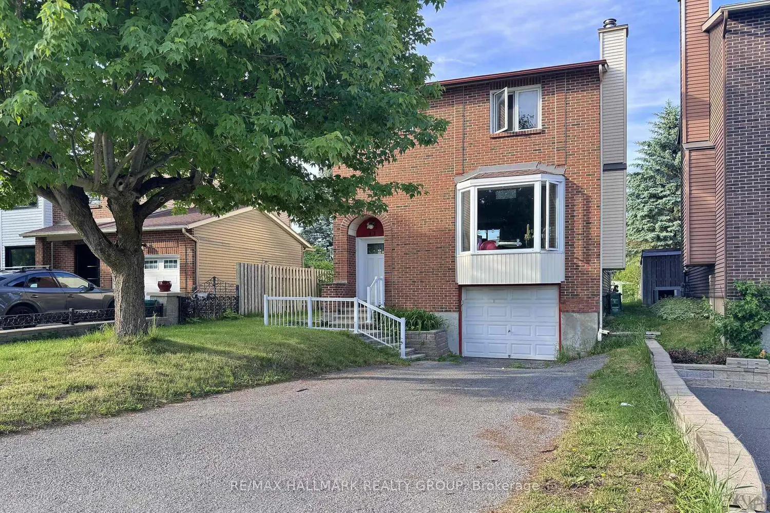 13 Coolspring Crescent