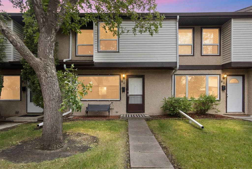 92-630 Sabrina Road SW, Calgary, AB, T2W 2N7