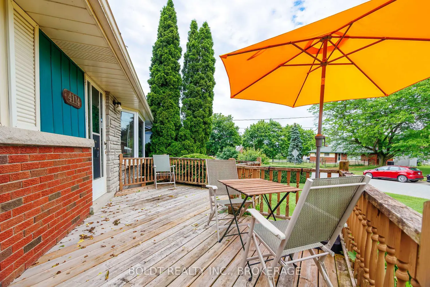 4114 Barry Drive photo 5