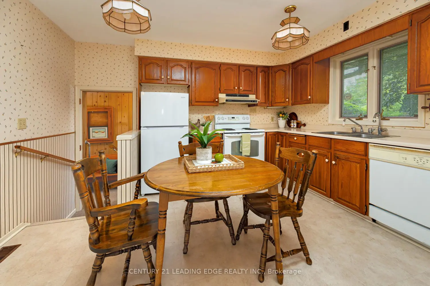 6 Paramount Road photo 5