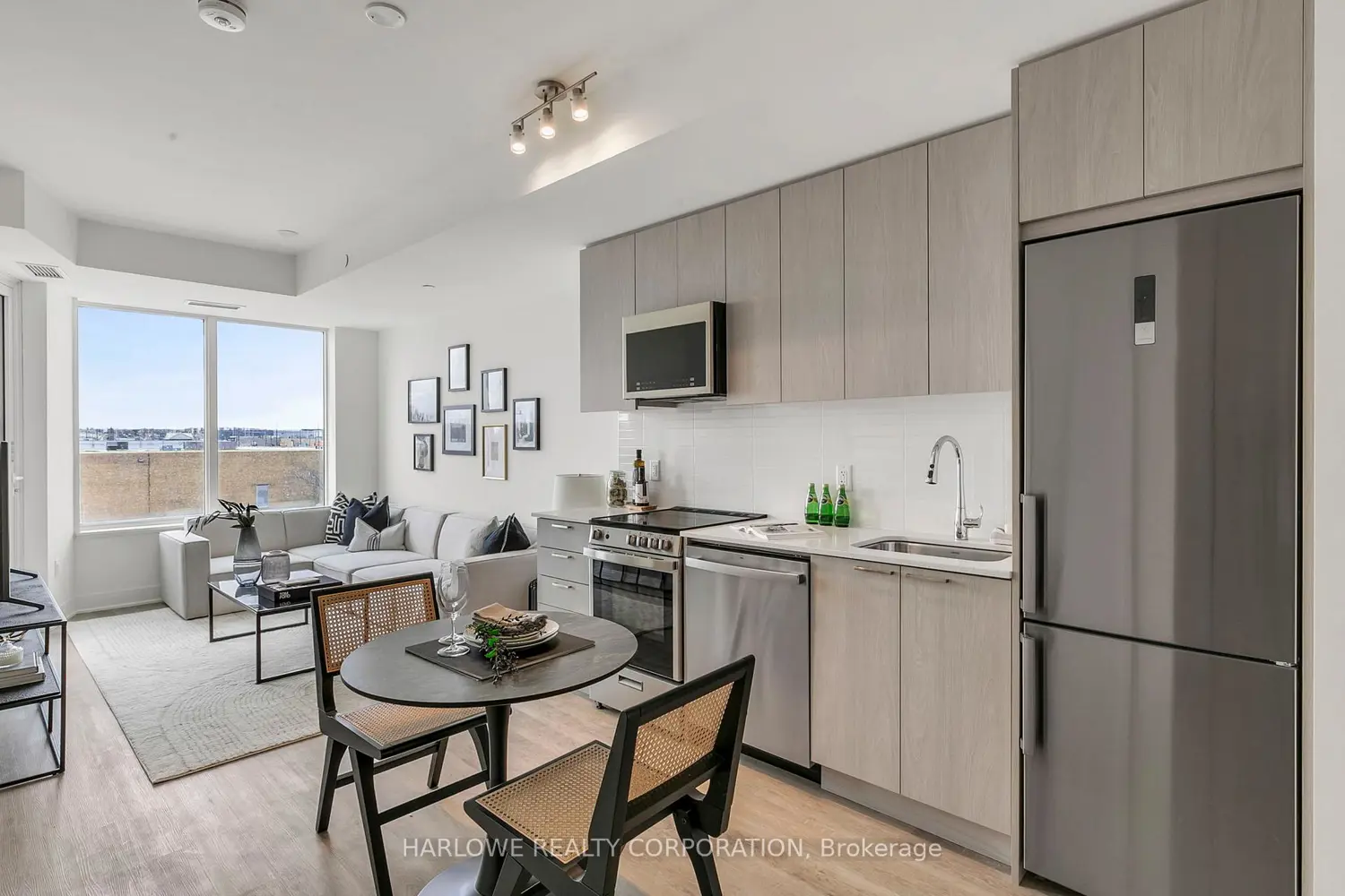 185 Deerfield Road 308
