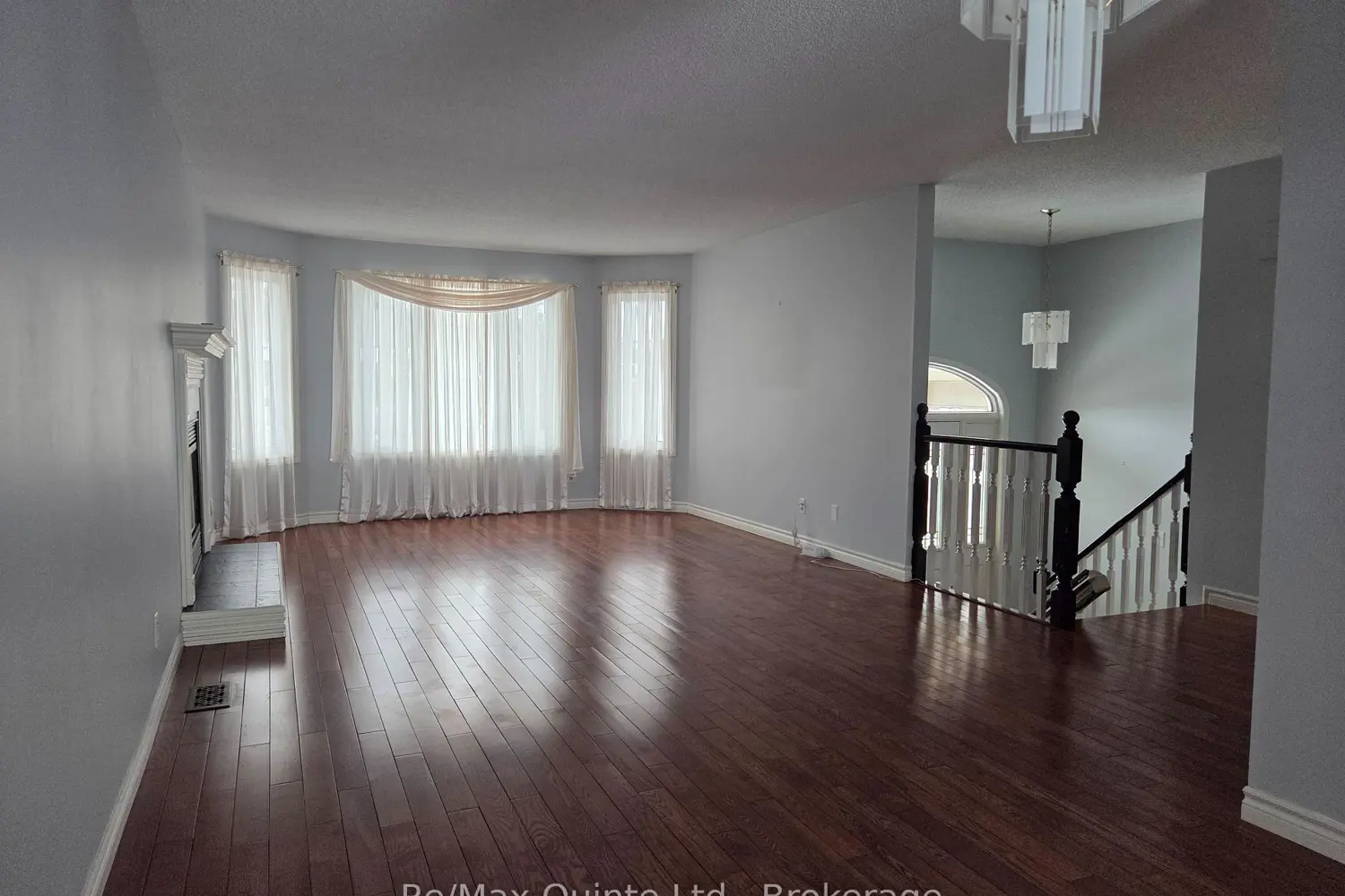 14 Mccamon Avenue photo 4
